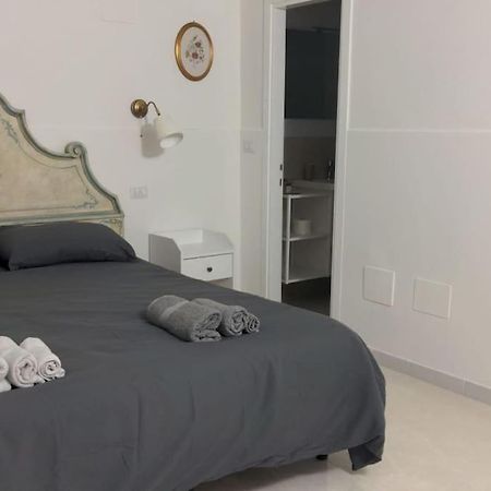 Bellaflo: Small Apartment In The Center Of Флоренція Екстер'єр фото